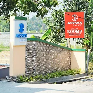 Jippus Galaxy Budget Air Port Campsite Kochi